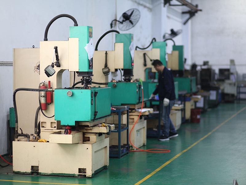 1523811476850142.jpg 車(chē)間15.jpg